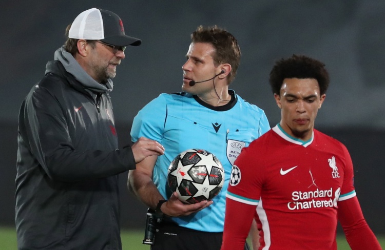 放以前就满员了，美加墨世界杯已经确认32个席位