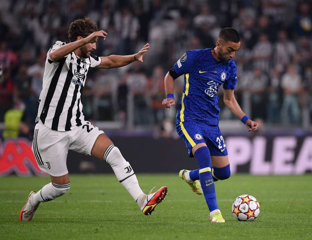 邵佳一谈成为国足主帅：正在家看电脑突然收到700多条信息