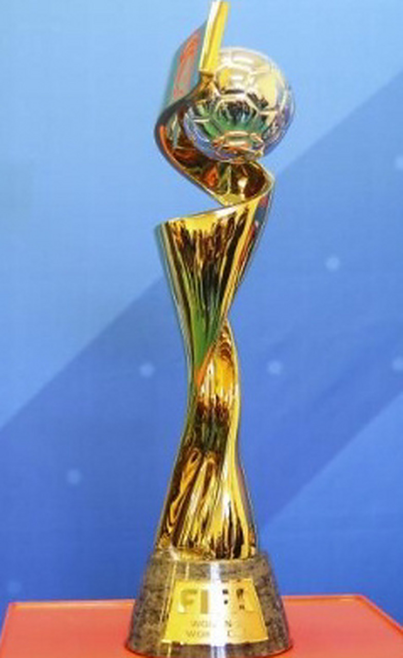 邓加：以队长身份捧起94年世界杯的经历让我永生难忘