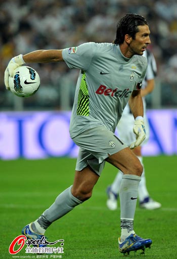 超残阵勇士终结两连败！库追巴等六人缺席 出场10人全有进球五人上双