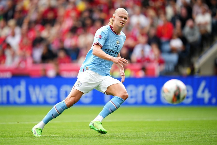 3-2伯恩茅斯，桑德兰队史首次英超联赛两球落后逆转取胜