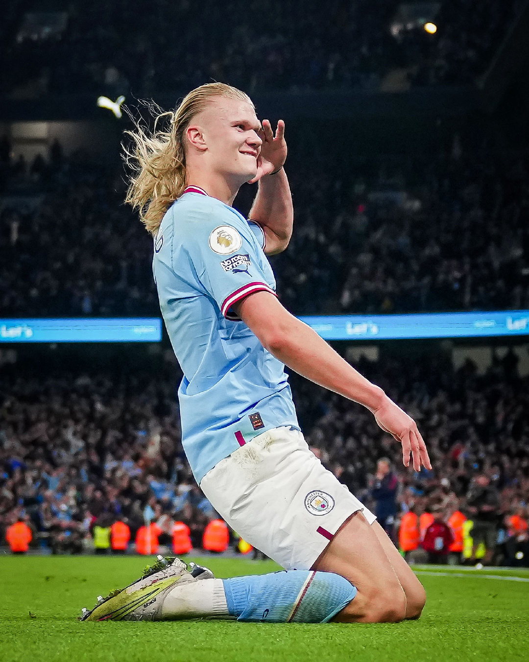 慕尼黑1860主席回应拜仁球迷横幅：这完全不尊重人，越界了